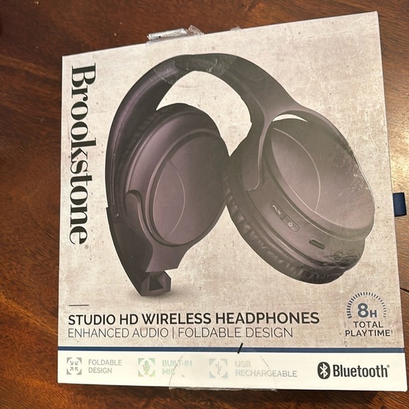 BROOKSTONE Wireless Headphones color Black Brand new never used NIB - Picture 1 of 8
